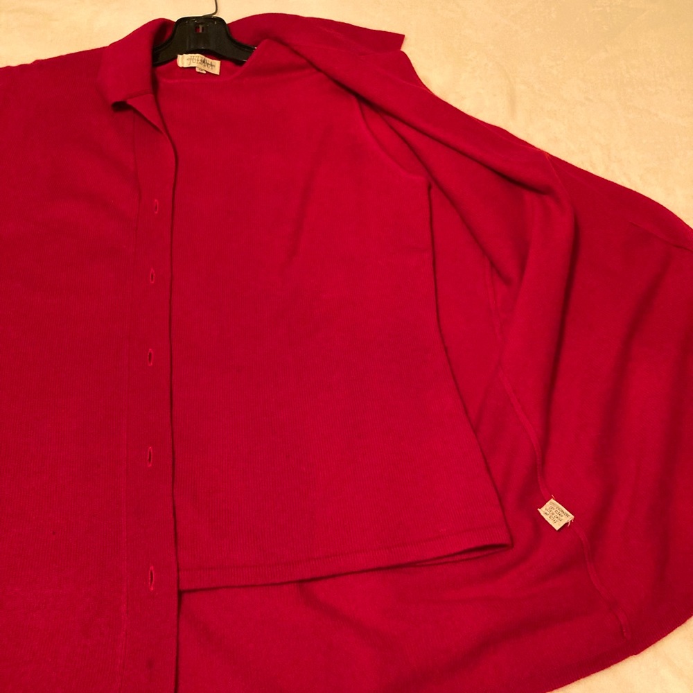 Red cashmere sweater set size M
